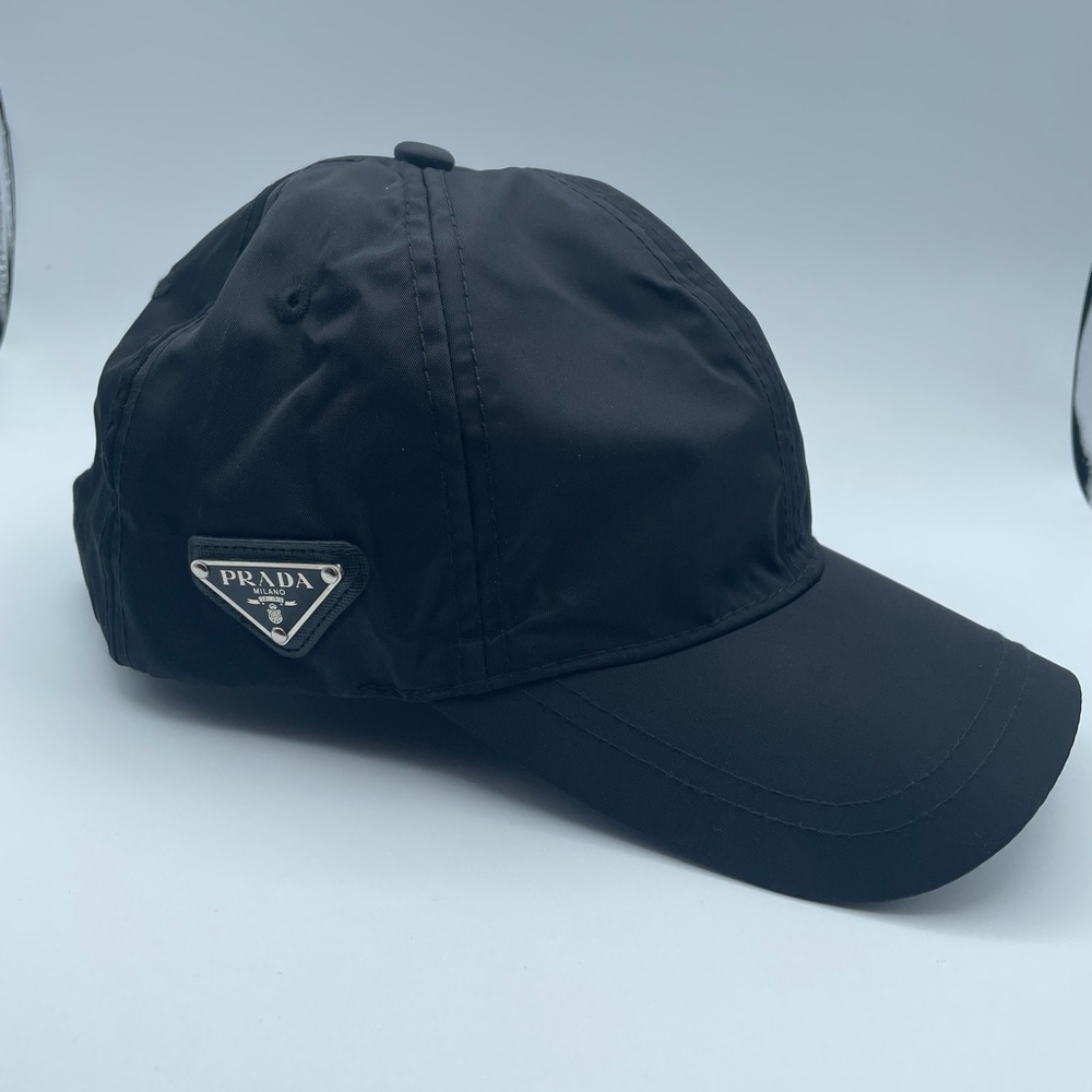 Black cap